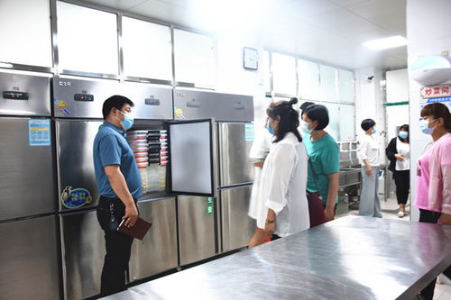 綠色健康，陽光人文 暖心午餐的餐飲服務